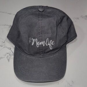 David and Young Gray Casual Cap